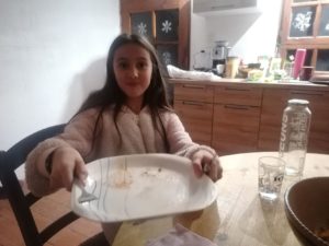 alice_assiette_vide